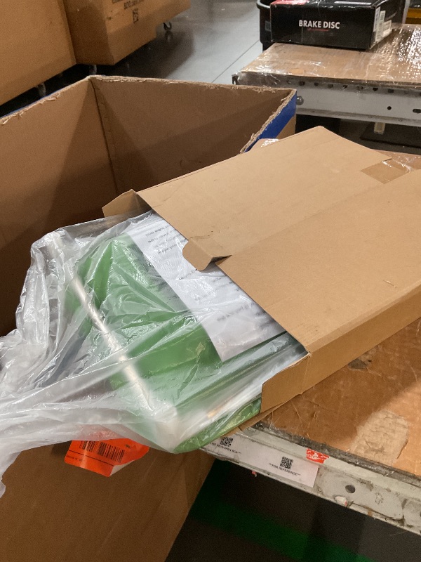 Photo 1 of ***MISSING PARTS***
Extra Large Silicone Collapsible Funnel Compatible with Harvest Right Freeze Dryer,Wide Mouth Design Fit All Size Dryer Trays, Easy Transfer Food to Mason Jars and Mylar Bags.Freeze Dryer Accessories