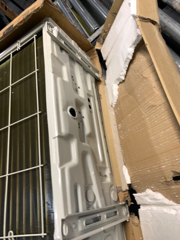 Photo 1 of (2/2) ***STOCK PHOTO FOR REFERENCE ONLY***
Confortotal 12000 BTU Mini Split Air Conditioner and Heat Pump 110V Ductless,1 ton,with WIFI Compatible with Alexa