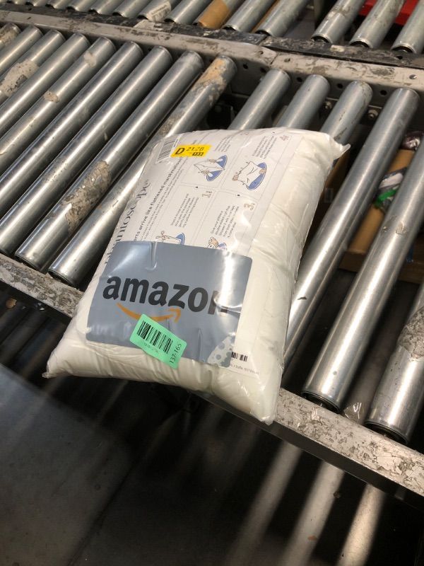 Photo 1 of ***FACTORY SEALED***Phantoscope 18x18 Pillow Insert - Throw Pillow Insert with 100% Cotton Cover - 18 Inch Square Form Microfiber Pillow Sham Stuffer - Couch Cushion Pillows, 1 Count (Pack of 1)