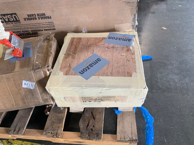 Photo 1 of ** partial set**
VEVOR Chain Load Binder, 5/16" Tie Down Kit w/ 7100LBS Working Load Capacity and Two Grab Hooks, Includes (4) Ratchet Binders - (4) 21' Grade 80 Chains, Transport Load Package for Hauling, Towing
