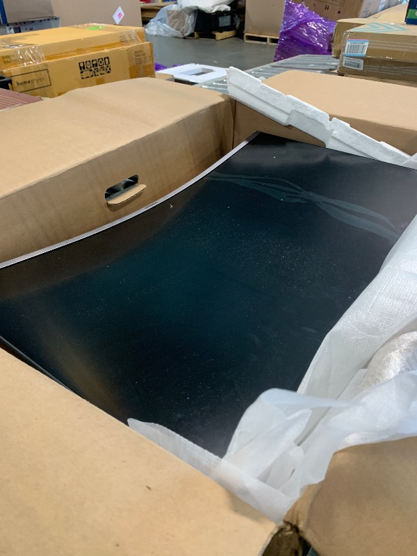 Photo 1 of *FOR PARTS ONLY*
SAMSUNG 32" UJ59 Series 4K UHD (3840x2160) Computer Monitor,VA Panel, HDMI, Display Port, Eye Saver/Flicker Free Mode, FreeSync, LU32J590UQNXZA, Black***** final  sale*****....