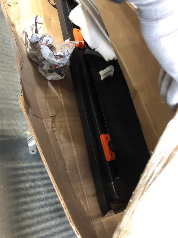 Photo 1 of ** sold as is no refund/return**
TREAFLOW Treadmill with 0-25% Auto Incline, 3.5 HP Folding for Home Running, 10.0 MPH Max Speed, 300 lbs Weight Capacity, Bluetooth Speaker.
