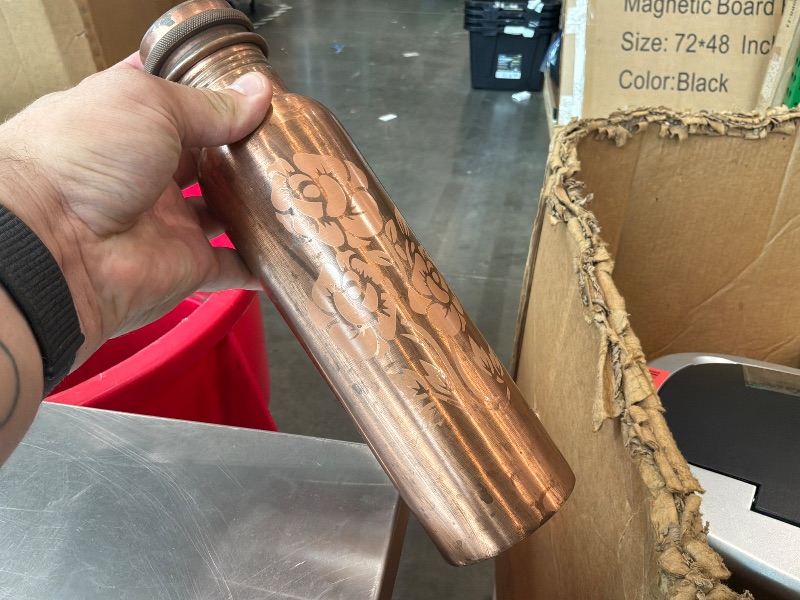 Photo 1 of [Water Stained, Check Live Photos and Wash] Copper Water Bottle - 34oz - Handcrafted Ayurvedic 100% Pure Copper Water Bottle for Drinking |Men & Women| Leak-Proof Lid BPA Free Non-Insulated & Eco Friendly with Premium Quality for Sport & Travel