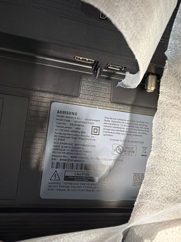 Photo 1 of ** SOLD AS IS NO REFUND/RETURN** SEE COMMENTS  SAMSUNG 32-Inch Class Full HD F6000 Smart TV (2025 Model) HDR, Object Tracking Sound Lite, Knox Security, One UI Tizen, Smart TV