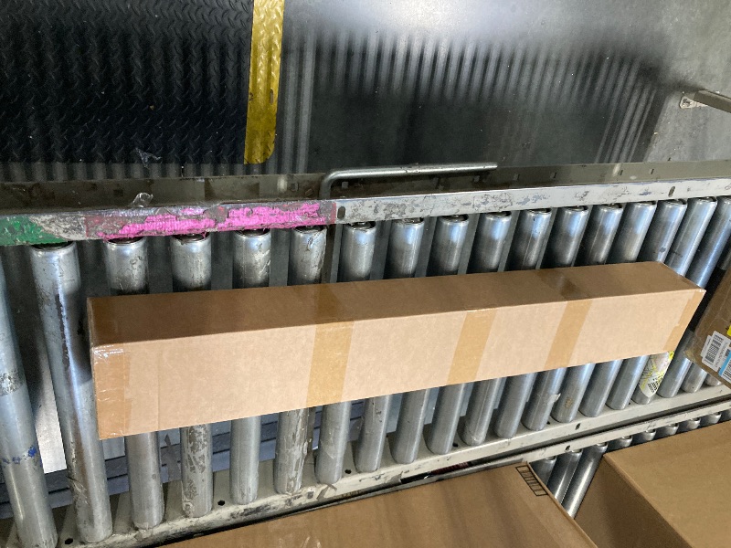 Photo 1 of **factory sealed**  Wonderdriver Roof Rack Cross Bars 220lbs Compatible with Cadillac XT4 2019-2025,Heavy Duty All-Metal Aluminum Roof Rails Crossbars Cargo Canoe Black Rooftop Cargo Carrier Luggage.