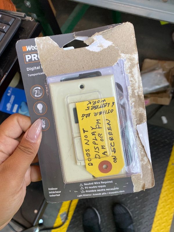 Photo 1 of **UNTESTED**
Southwire Woods In-Wall 7-Day Digital Timer - Programmable Light Switch - Automatic Light Switch Timer - Convenient Digital Timer - Smart Energy Control - Light Almond