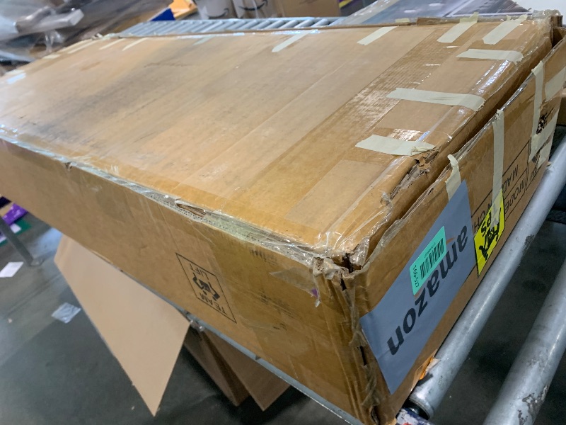 Photo 1 of *PARTIAL SET*
Ieejdn Fluted Dresser for Bedroom with 6 Drawers, 47.2" Modern Chest of Drawers with Faux Marble Top, Curved Profile Design,Dresser TV Stand, Wood Drawer Organizer for Living Room, Hallway, Oak1


AS IS ALL SALES FINAL NO RETURNS