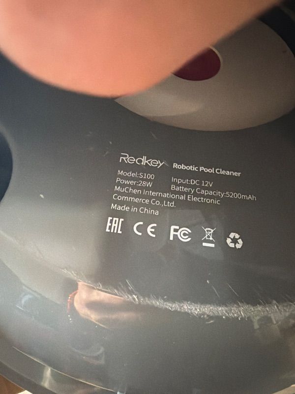 Photo 1 of ****NO CORD*****Redkey S100 Cordless Robot Pools Vacuum, Last 130Min,18° Slope Angle, Automatic Pool Vacuum for Above Ground Pool, Self-Parking Robotic Pool Cleaner with Filter Basket, Pool Robot Up to 1100 sq.ft