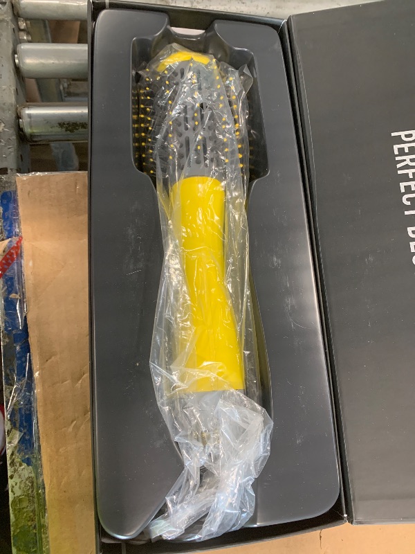 Photo 1 of ***USED***Drybar The Single Shot Round Blow-Dryer Brush, Smooth, Shiny Hair with Volume and Less Frizz, Salon Styling Brush for Faster Blowouts
