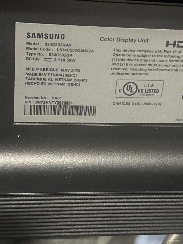 Photo 1 of ****BROKEN****
SAMSUNG 34" ViewFinity S50GC Series Ultra-WQHD Monitor, 100Hz, 5ms, HDR10, AMD FreeSync, Eye Care, Borderless Design, PIP, PBP, LS34C502GANXZA, 2023, Black