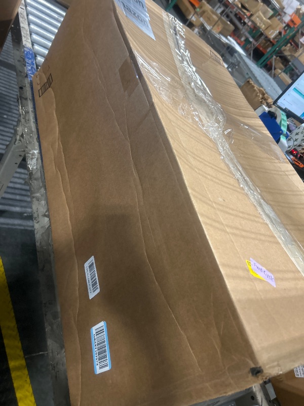 Photo 1 of ****BROKEN****
SAMSUNG 34" ViewFinity S50GC Series Ultra-WQHD Monitor, 100Hz, 5ms, HDR10, AMD FreeSync, Eye Care, Borderless Design, PIP, PBP, LS34C502GANXZA, 2023, Black