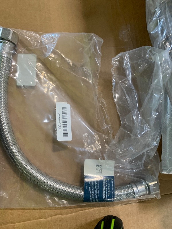 Photo 1 of ** only 1**
PLUMBINGMASTER 18 Inch Braided Flexible Stainless Steel Water Heater Connector Hose 3/4-Inch FIP x 3/4-Inch FIP Female Steel-Flex Water Heater Connector For Female Iron Water Pipes Fitting?1pcs?