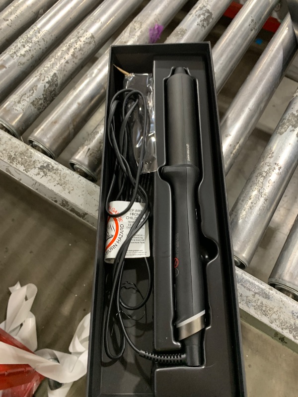 Photo 1 of ghd Chronos Curve Max Wand, 1.5 Inch Barrel, Professional Curling Wand for Loose Waves, Black, with Curl Responsive Technology, Automatic Sleep Mode