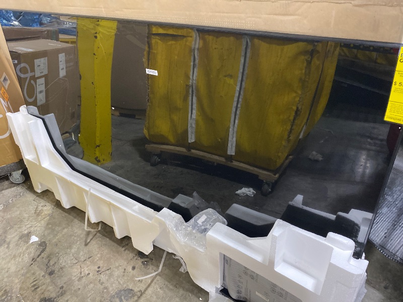 Photo 1 of Samsung 75-Inch Class Neo QLED QN70F 4K Mini LED Smart TV (2025 Model) NQ4 AI Gen2 Processor, Quantum Matrix Technology Slim, Motion Xcelerator 144Hz, Samsung Vision AI, Alexa Built-in SALVAGE FOR PARTS 