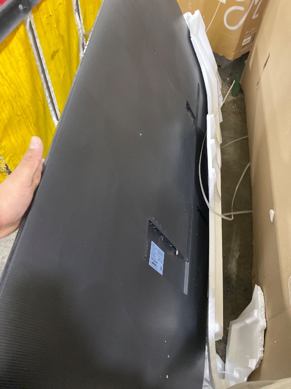 Photo 1 of Samsung 75-Inch Class Neo QLED QN70F 4K Mini LED Smart TV (2025 Model) NQ4 AI Gen2 Processor, Quantum Matrix Technology Slim, Motion Xcelerator 144Hz, Samsung Vision AI, Alexa Built-in SALVAGE FOR PARTS 