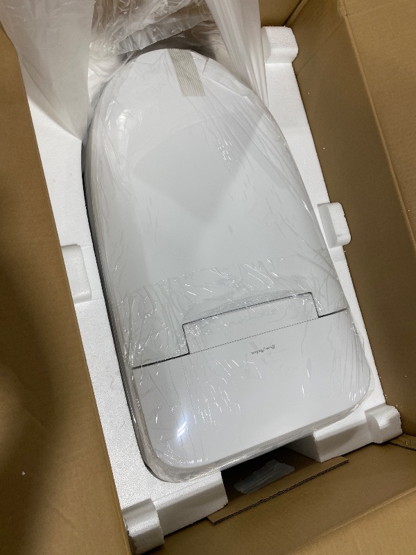 Photo 1 of Swiss Madison Hugo H Power Flush Tankless Toilet 7" Back Outlet 1 GPF Non-Electric Toilet with Integrated Tank in Glossy White