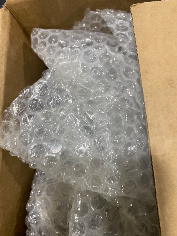 Photo 1 of GM Genuine Parts 251-748 (12637105) Engine Water Pump Kit