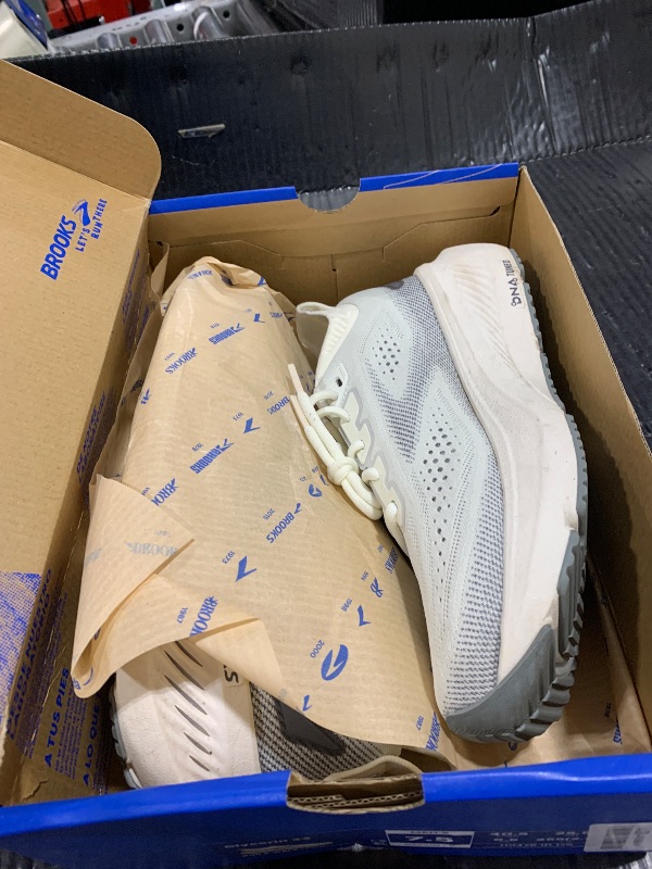 Photo 1 of Brooks Men’s Glycerin 23 Neutral Running Shoe - Coconut/Bleached Sand/Grey - 7.5 Medium