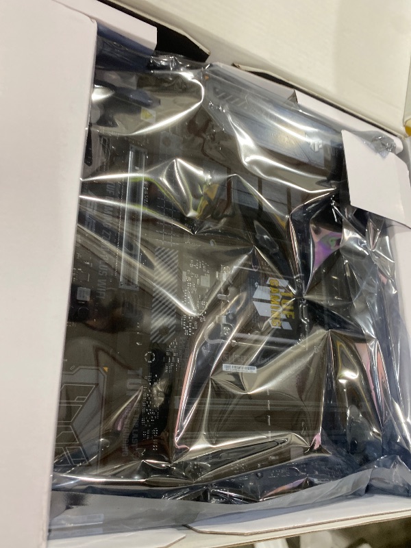 Photo 1 of ASUS TUF Gaming Z790-Plus WiFi LGA 1700(Intel 14th,12th &13th Gen) ATX Gaming Motherboard(PCIe 5.0,DDR5,4xM.2 Slots,16+1 DrMOS,WiFi 6,2.5Gb LAN,Front USB 3.2 Gen 2 Type-C,Thunderbolt 4(USB4),Aura RGB)