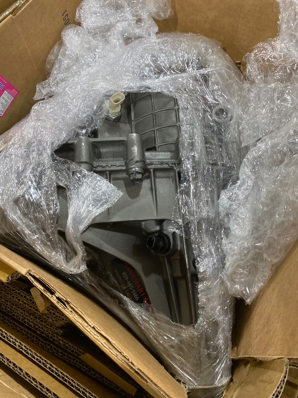 Photo 1 of TRANSMISSION CASE UNKNOWN MAKE/MODEL 