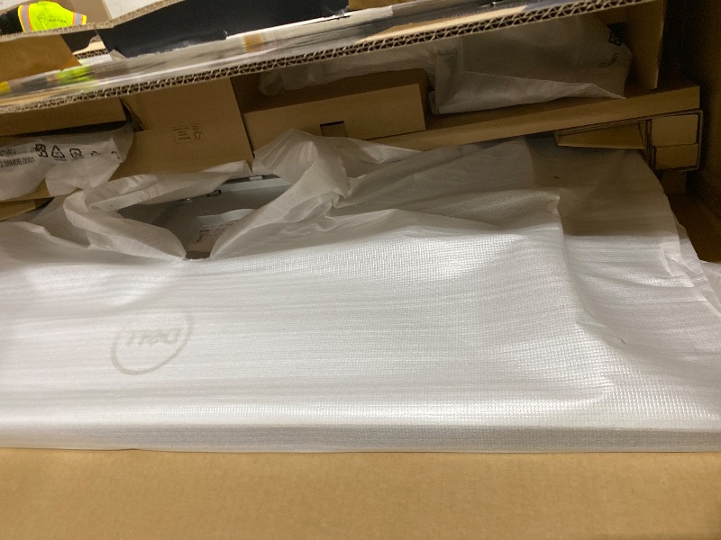 Photo 1 of Dell UltraSharp 43 4K USB-C Hub Monitor - U4323QE