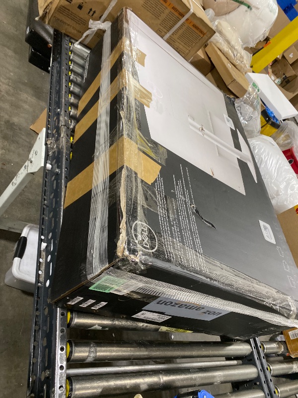 Photo 1 of Dell UltraSharp 43 4K USB-C Hub Monitor - U4323QE