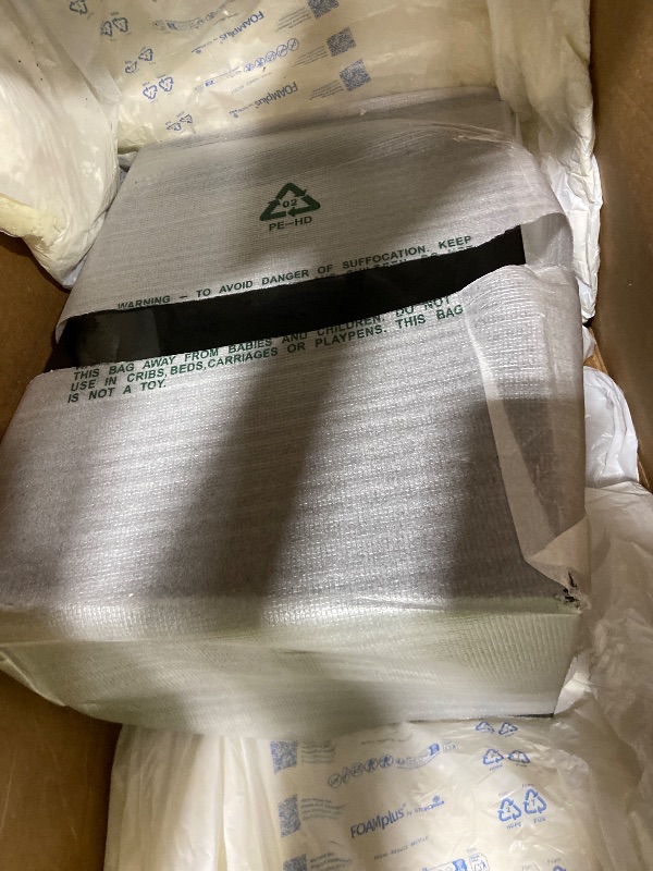 Photo 1 of KEF R3 Meta (Black Gloss, Pair)