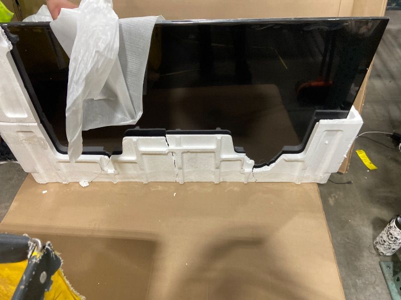 Photo 1 of Samsung 65-Inch Class QLED Q7F Series Samsung Vision AI Smart TV (2025 Model, 65Q7F) Quantum HDR, Object Tracking Sound Lite, Q4 AI Gen1 Processor, 4K upscaling, Gaming Hub, Alexa Built-in