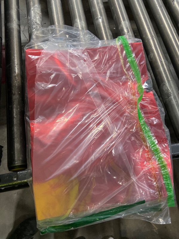 Photo 1 of 10 PC RED PLASTIC BAGS 