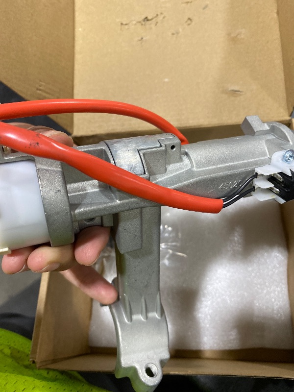 Photo 1 of 45020-35-9 Ignition Switch Lock Cylinder Assembly with 2 Keys Compatible with 1996–2002 Toyota 4Runner, 1995–2004 Toyota Tacoma