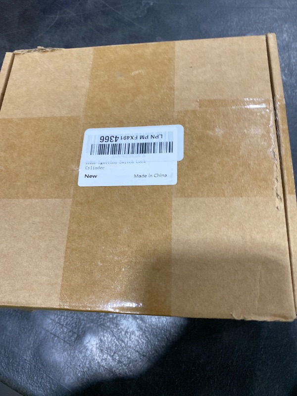 Photo 1 of 45020-35-9 Ignition Switch Lock Cylinder Assembly with 2 Keys Compatible with 1996–2002 Toyota 4Runner, 1995–2004 Toyota Tacoma