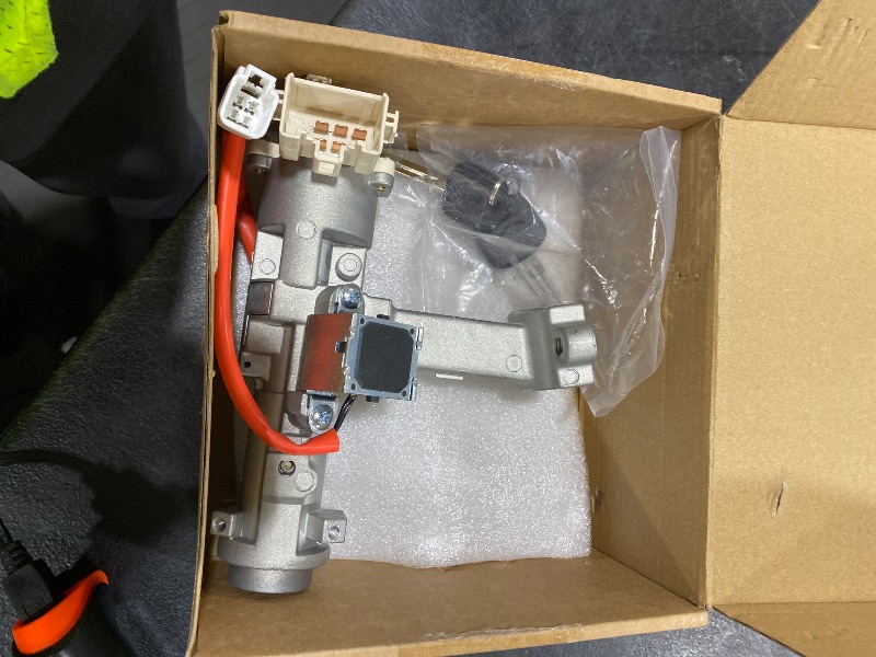 Photo 1 of 45020-35-9 Ignition Switch Lock Cylinder Assembly with 2 Keys Compatible with 1996–2002 Toyota 4Runner, 1995–2004 Toyota Tacoma