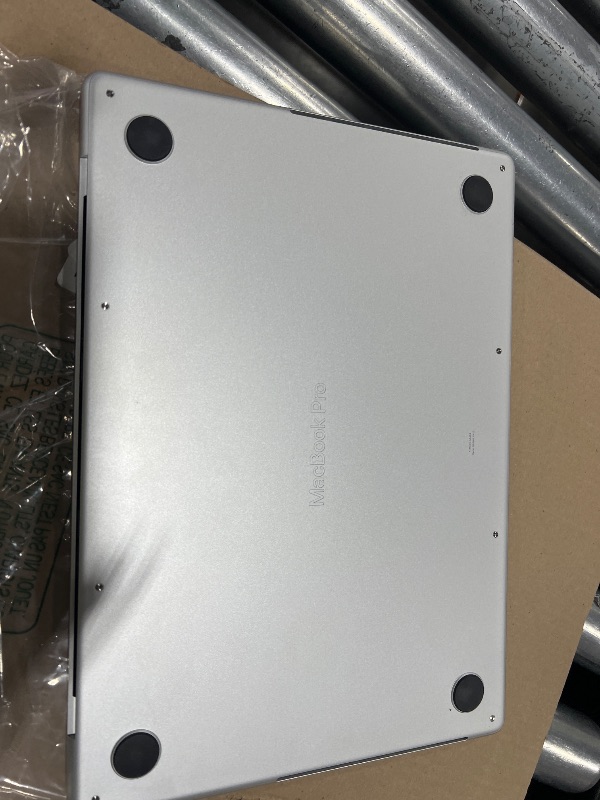 Photo 1 of Apple 2025 MacBook Pro Laptop with Apple M5 chip with 10?core CPU and 10?core GPU: Built for AI, 14.2-inch Liquid Retina XDR Display, 16GB Unified Memory, 512GB SSD Storage; Silver