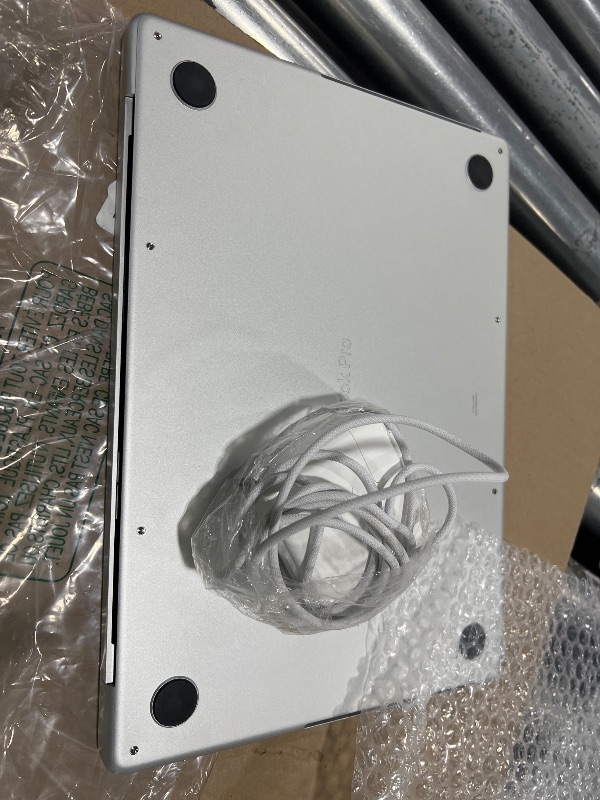 Photo 1 of Apple 2025 MacBook Pro Laptop with Apple M5 chip with 10?core CPU and 10?core GPU: Built for AI, 14.2-inch Liquid Retina XDR Display, 16GB Unified Memory, 512GB SSD Storage; Silver