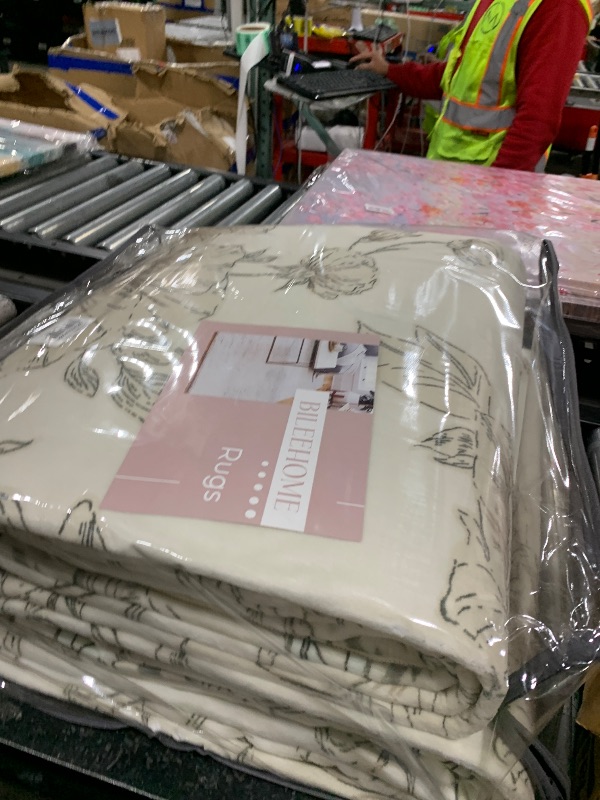 Photo 1 of Large Neutral Beige Area Rug 9x12 for Living Room Earth Tone Cream Taupe Tan Pattern Modern Boho for Bedroom Soft Vintage Area Rug Farmhouse Floral Carpet for Dining Room Guest Bedroom Home Decor