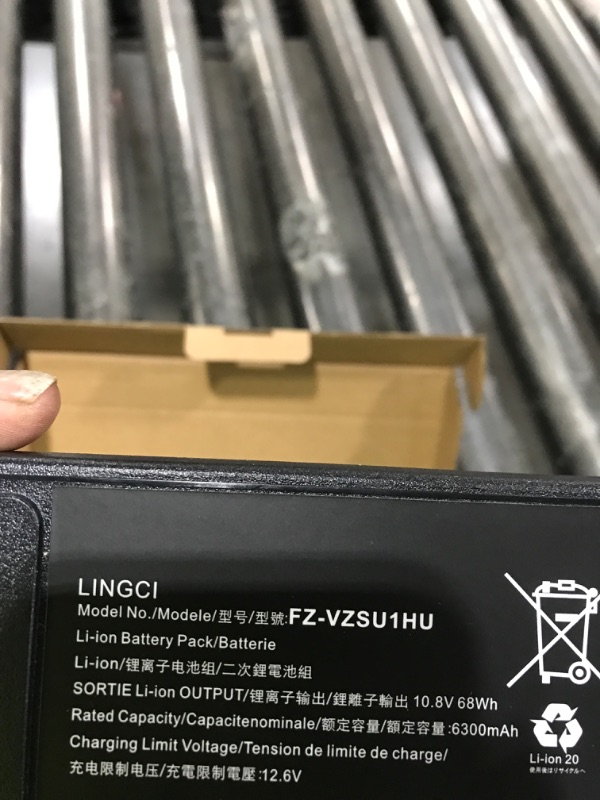 Photo 1 of LINGCI FZ-55 Battery, FZ-VZSU1HU Battery Replacement for Panasonic Toughbook 55 FZ-55 Mk1 FZ-VZSU1 10.8V 68Wh 6300mAh Li-Polymer (Not Suitable for CF-54)