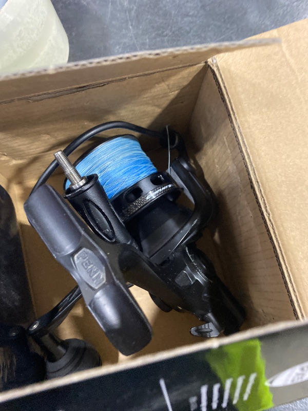 Photo 1 of PENN Spinfisher VII 5500 Long Cast Spinning Reel, Right/Left Handle Position, IPX5 Seal, HT-100 Front Drag, Leveline Oscillation System, Precise CNC Gear Technology