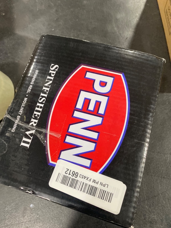 Photo 1 of PENN Spinfisher VII 5500 Long Cast Spinning Reel, Right/Left Handle Position, IPX5 Seal, HT-100 Front Drag, Leveline Oscillation System, Precise CNC Gear Technology