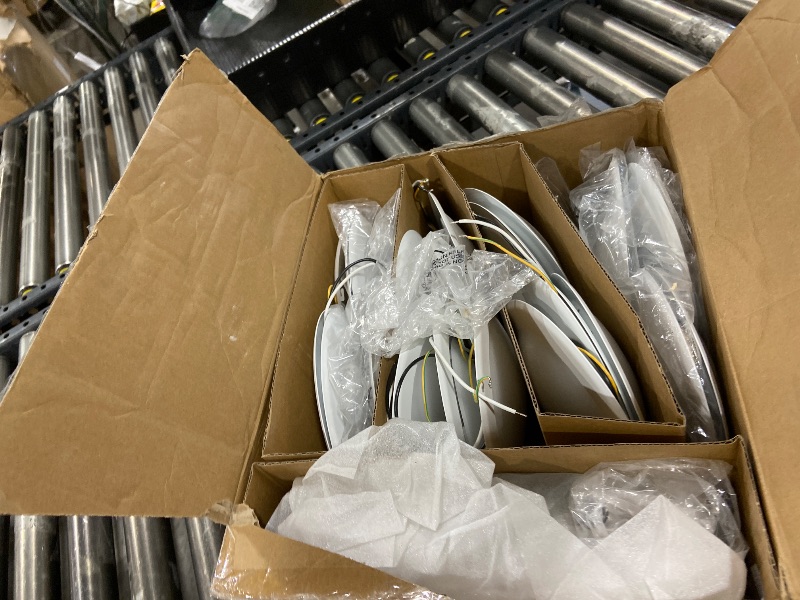 Photo 1 of Sunco 24 Pack 6 Inch LED Disk Lights, Flush Mount Ceiling Light Disc, Recessed Can Lighting, 850 LM, 12W (65W Equivalent), 5000K Daylight, Dimmable, Damp Rated ETL.