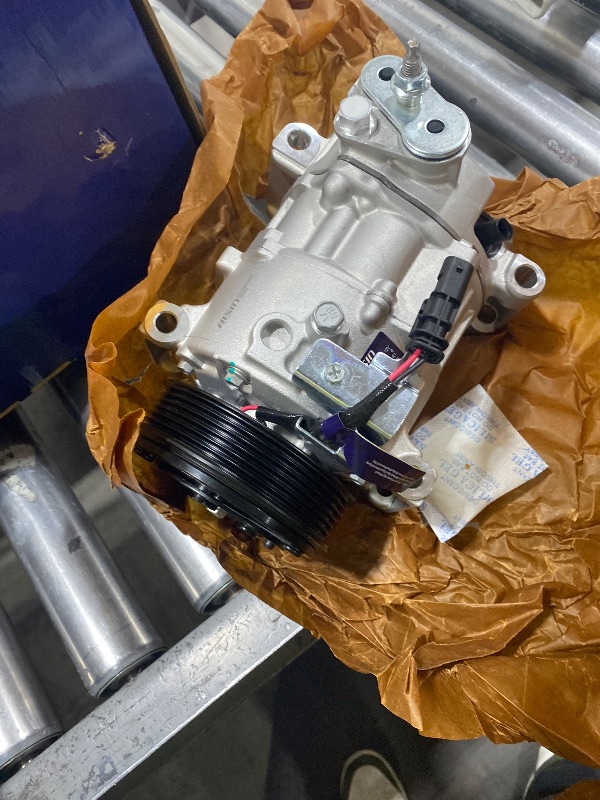 Photo 1 of AISIN AFTERMARKET ACCGM-00530 Air Conditioner AC Compressor - Compatible with Chevrolet Silverado GMC Sierra 2500/3500 HD 2015-2023, Silverado 4500/5500 2019-2020 - 6.6L