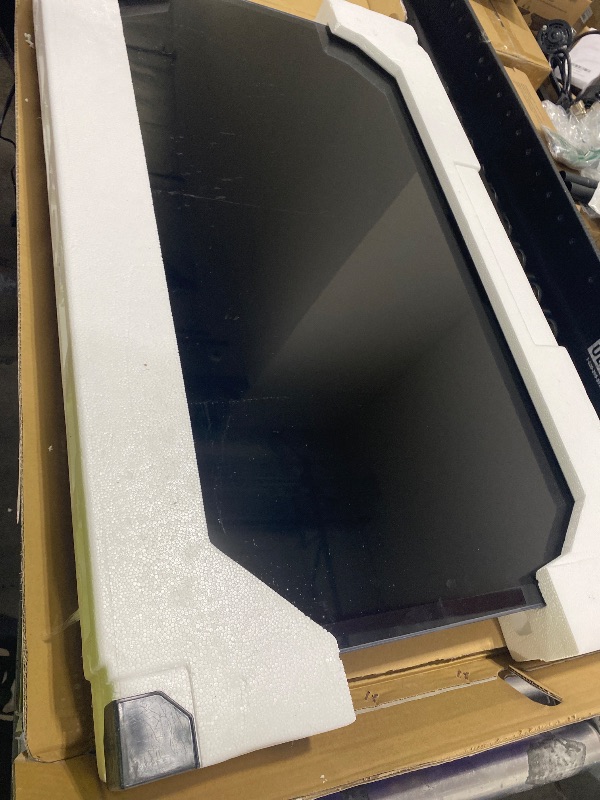 Photo 1 of Roku Smart TV 2026 – 40-Inch Select Series