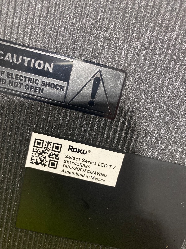 Photo 1 of Roku Smart TV 2026 – 40-Inch Select Series