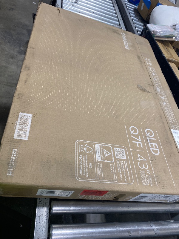 Photo 1 of Samsung 43-Inch Class QLED Q7F Series Samsung Vision AI Smart TV (2025 Model, 43Q7F) Quantum HDR, Object Tracking Sound Lite, Q4 AI Gen1 Processor, 4K upscaling, Gaming Hub, Alexa Built-in