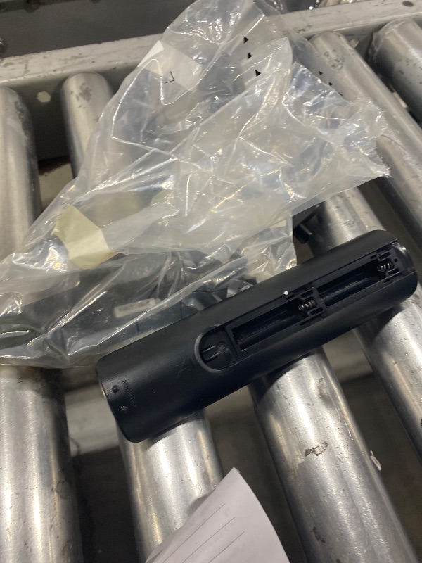 Photo 1 of SAMSUNG 40-Inch Class Full HD F6000 Smart TV (2025 Model) HDR, Object Tracking Sound Lite, Knox Security, One UI Tizen, Smart TV ( for parts only)