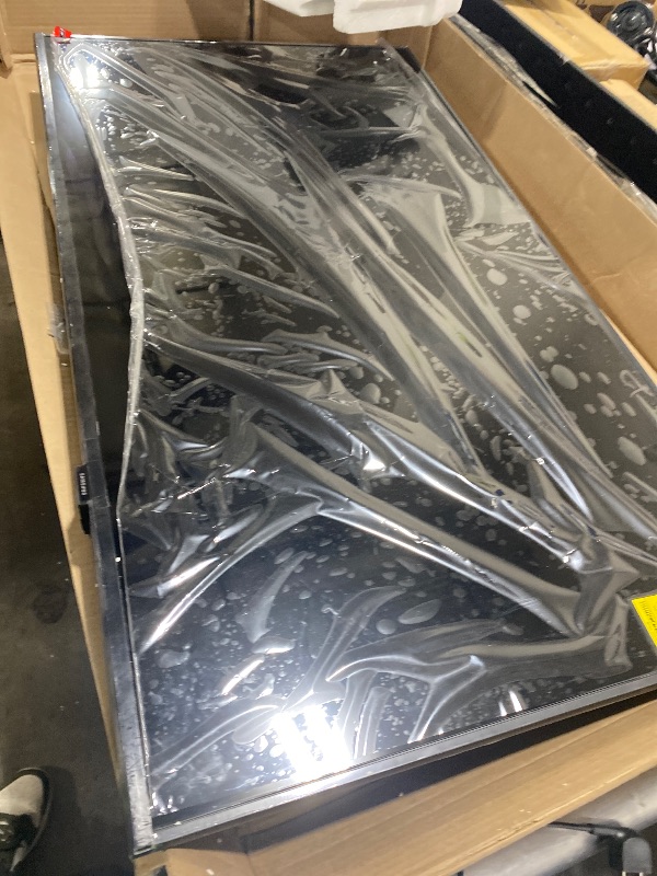 Photo 1 of SAMSUNG 40-Inch Class Full HD F6000 Smart TV (2025 Model) HDR, Object Tracking Sound Lite, Knox Security, One UI Tizen, Smart TV ( for parts only)