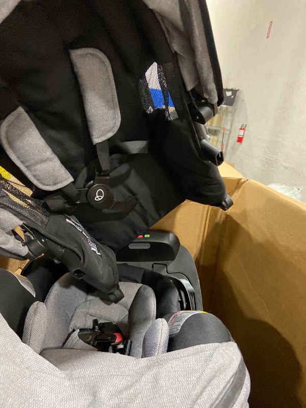 Photo 1 of EVENFLO CAR SEAT STROLLER SET