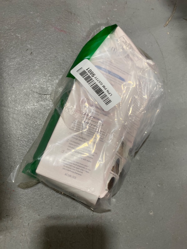 Photo 1 of L'Oreal Paris Le Color Gloss One Step In-Shower Toning Hair Gloss, Neutralizes Brass, Conditions & Boosts Shine, Smoky Bronde, 4 Ounce