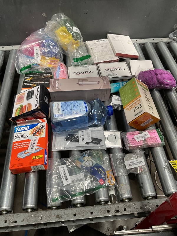 Photo 1 of ** SOLD AS IS BUNDLE OF MISCELLANEOUS AND SORTED GOODS **