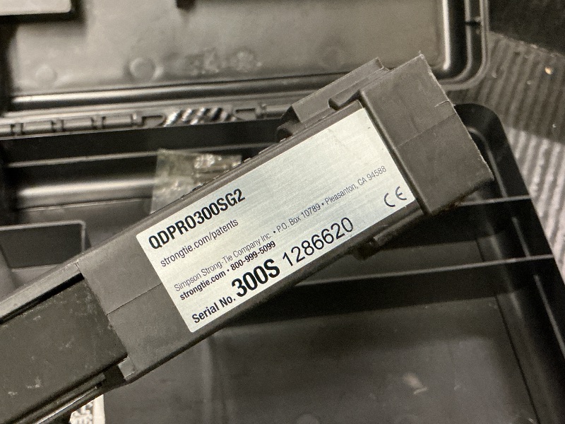 Photo 1 of Simpson Strong-Tie QDPRO300SG2 Quik Drive PRO300SG2 Decking Attachment