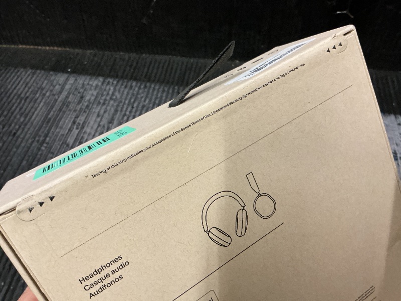 Photo 1 of **FACTORY SEALED**

Sonos Ace | Noise Cancelling Wireless Over-Ear Headphones with Bluetooth, 30-Hour Battery Life, Spatial Audio, Dolby Atmos, Dynamic Head Tracking - Black
